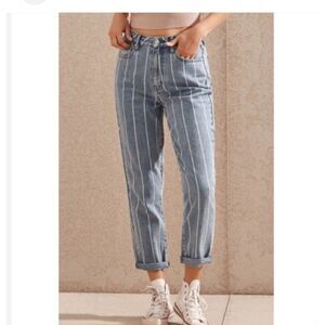 Pacsun Window Pane High Rise Button Fly Straight Leg Mom Jeans Size 28